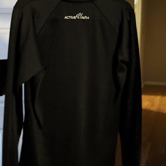 ACTIVE FAITH Limited Edition Performance quarter zip sports top - Picture 4 of 4